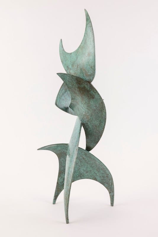 Ascendent by Diana Fernndez Vsquez, Bronze sculpture